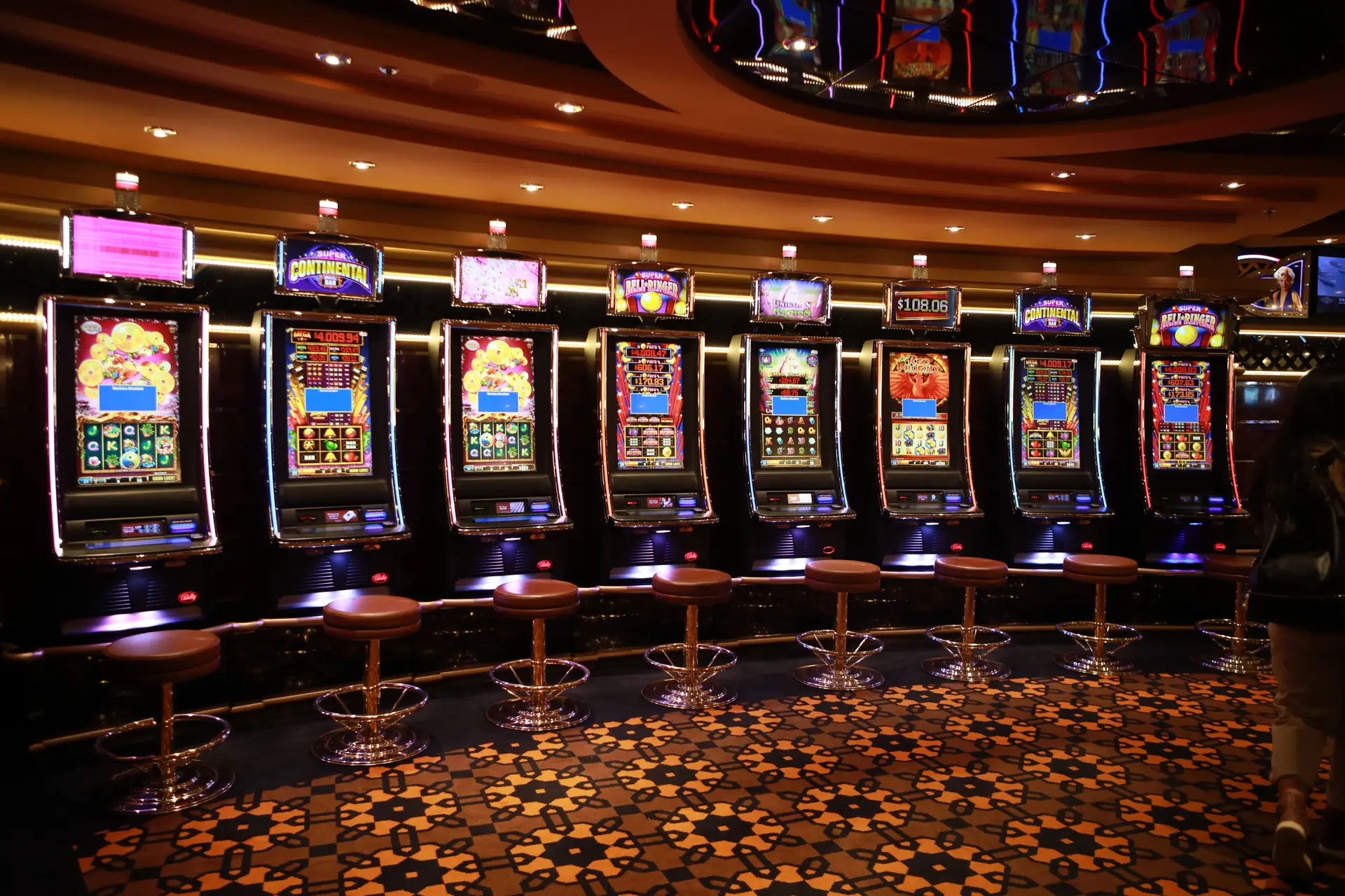 Electronic gaming area with comfortable seating